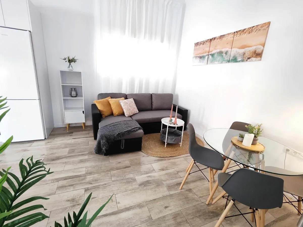 Apartment La Victoria Suites Malaga