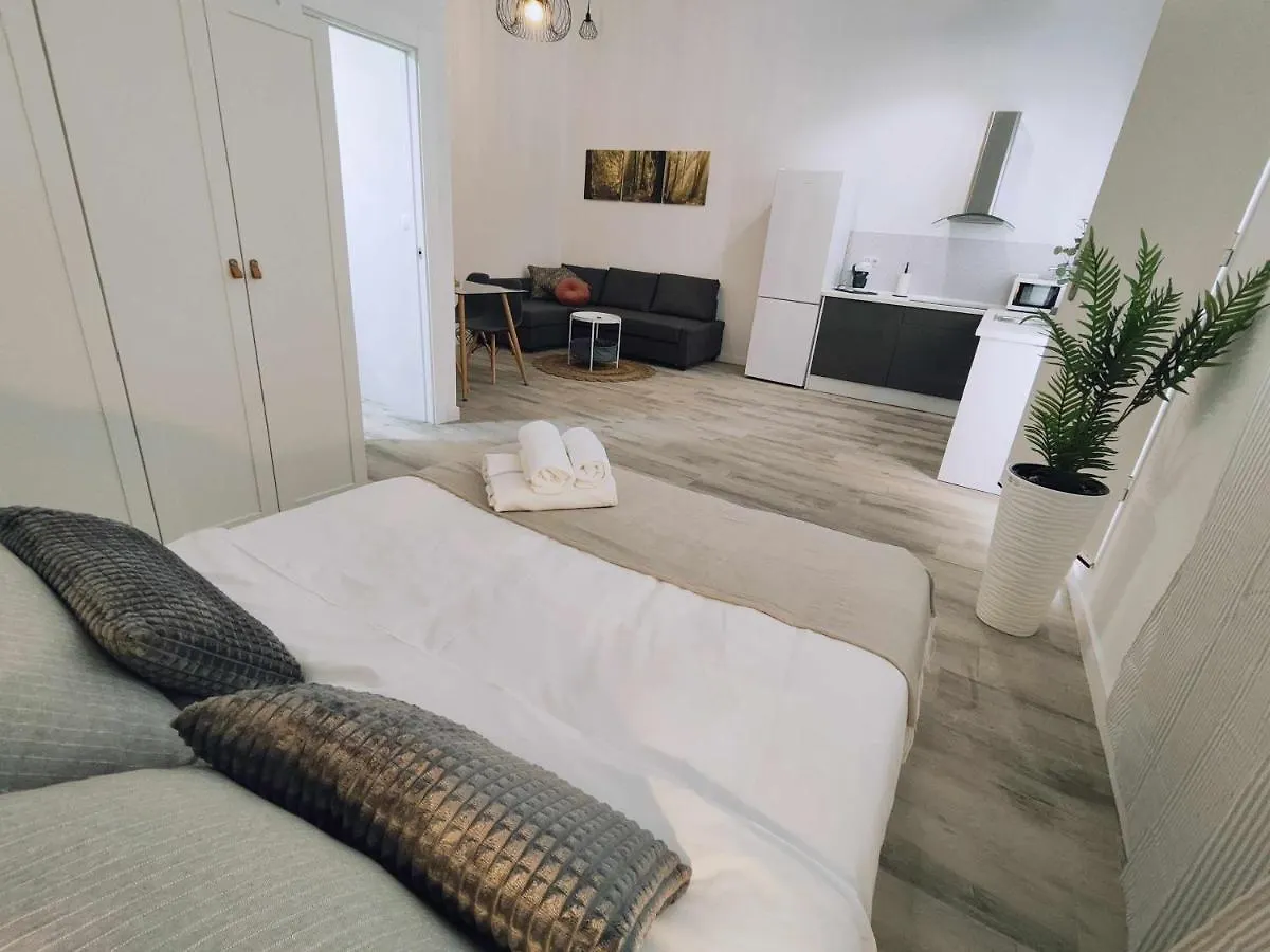 Apartment La Victoria Suites Malaga