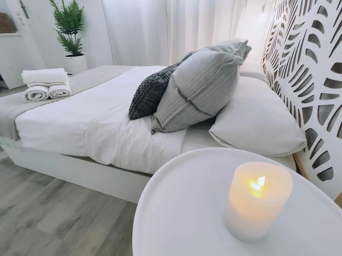 Apartment La Victoria Suites Malaga